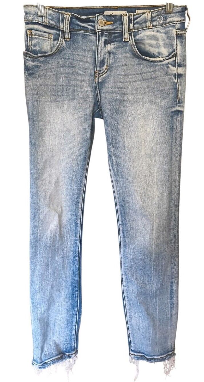 KanCan Signature Low Rise Ankle  Jeans Light Wash Distressed 27